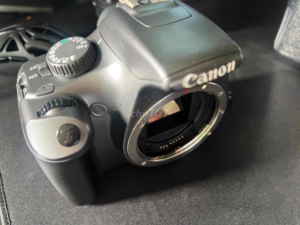 Máy ảnh Canon EOS 1100D Xám. Mua bán Máy ảnh, Máy quay tại Huyện Tân Trụ Long An được đăng bởi Hoàng hình 1