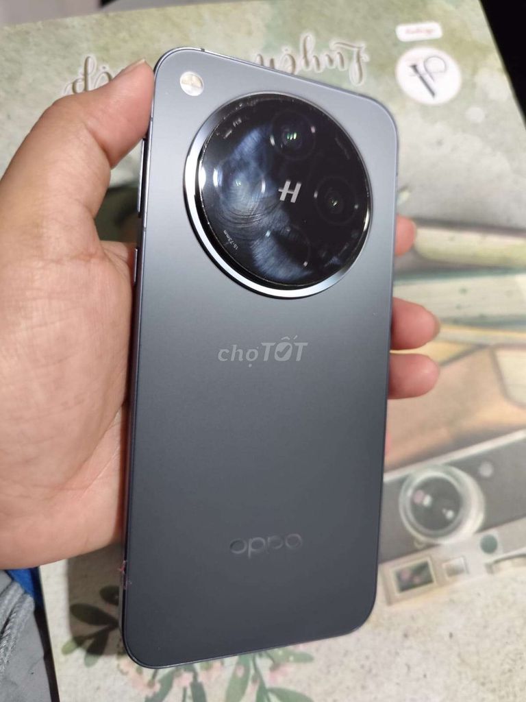 Oppo Find X8 Xám. Mua bán Điện thoại tại Quận 5 Tp Hồ Chí Minh được đăng bởi Bích Tuyền hình 1
