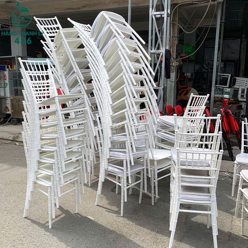 Ghế Tiffany Nhựa Đúc Trắng Đã Qua Sử Dụng Mới 90%. Mua bán Bàn ghế tại Quận Tân Phú Tp Hồ Chí Minh được đăng bởi Công Ty TNHH TM DV INKPRO hình 1