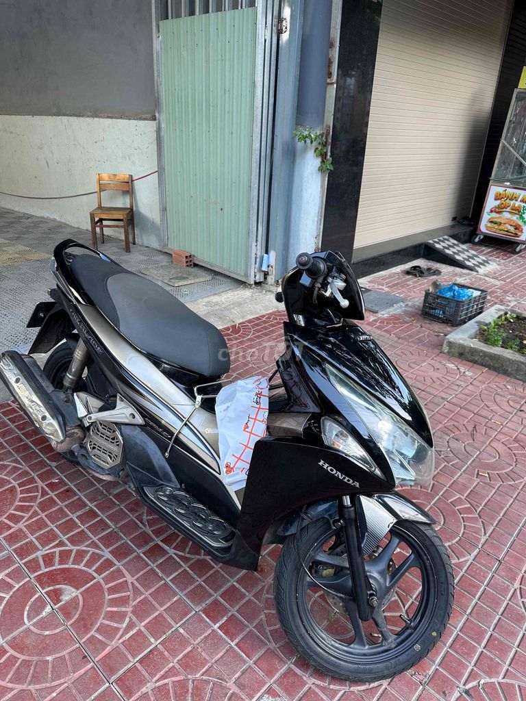 Xe AB 2012 xe đẹp. Mua bán Xe máy tại Thành phố Qui Nhơn Bình Định được đăng bởi Mạnh Dũng hình 3