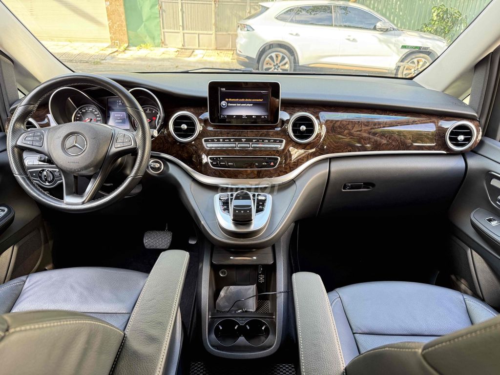 Mercedes Benz V250 Avantgarde. Mua bán Ô tô tại Quận 12 Tp Hồ Chí Minh được đăng bởi KaizenAutoService hình 12