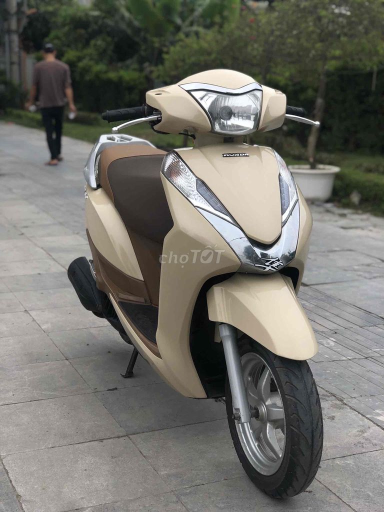 Honda Lead 125 dky 2020 nilong cả xe. Mua bán Xe máy tại Quận Bắc Từ Liêm Hà Nội được đăng bởi Cẩm Hương hình 3
