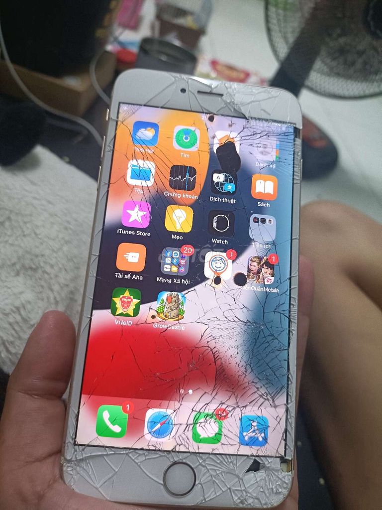 Apple iPhone 6s Plus 32GB Vàng Hư màn hình. Mua bán Điện thoại tại Quận 7 Tp Hồ Chí Minh được đăng bởi Hoàng Long Ngô hình 1