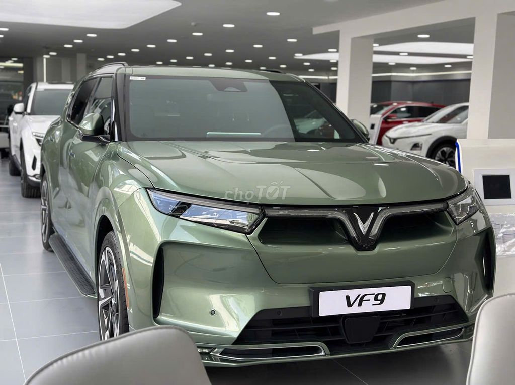 VinFast VF9 2025 Eco. Mua bán Ô tô tại Thành phố Thủ Đức Tp Hồ Chí Minh được đăng bởi Thu Huyền Vinfast hình 1