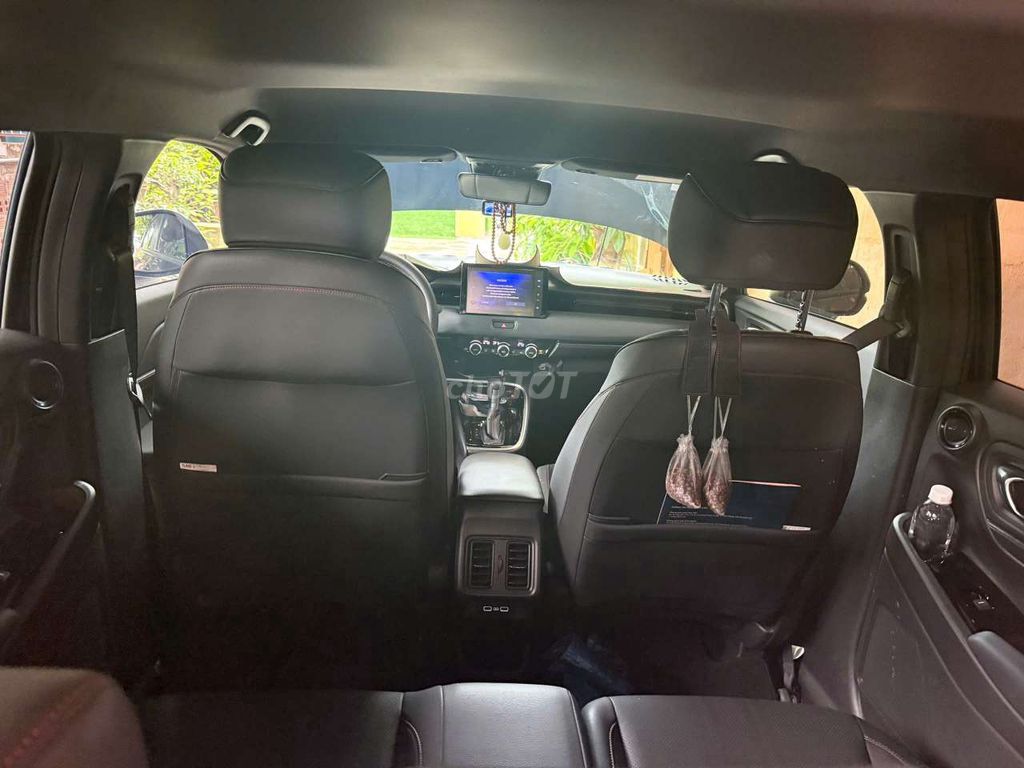 HRV-RS - 10000 km. Mua bán Ô tô tại Thành phố Thủ Đức Tp Hồ Chí Minh được đăng bởi Ms Hiệp  hình 9