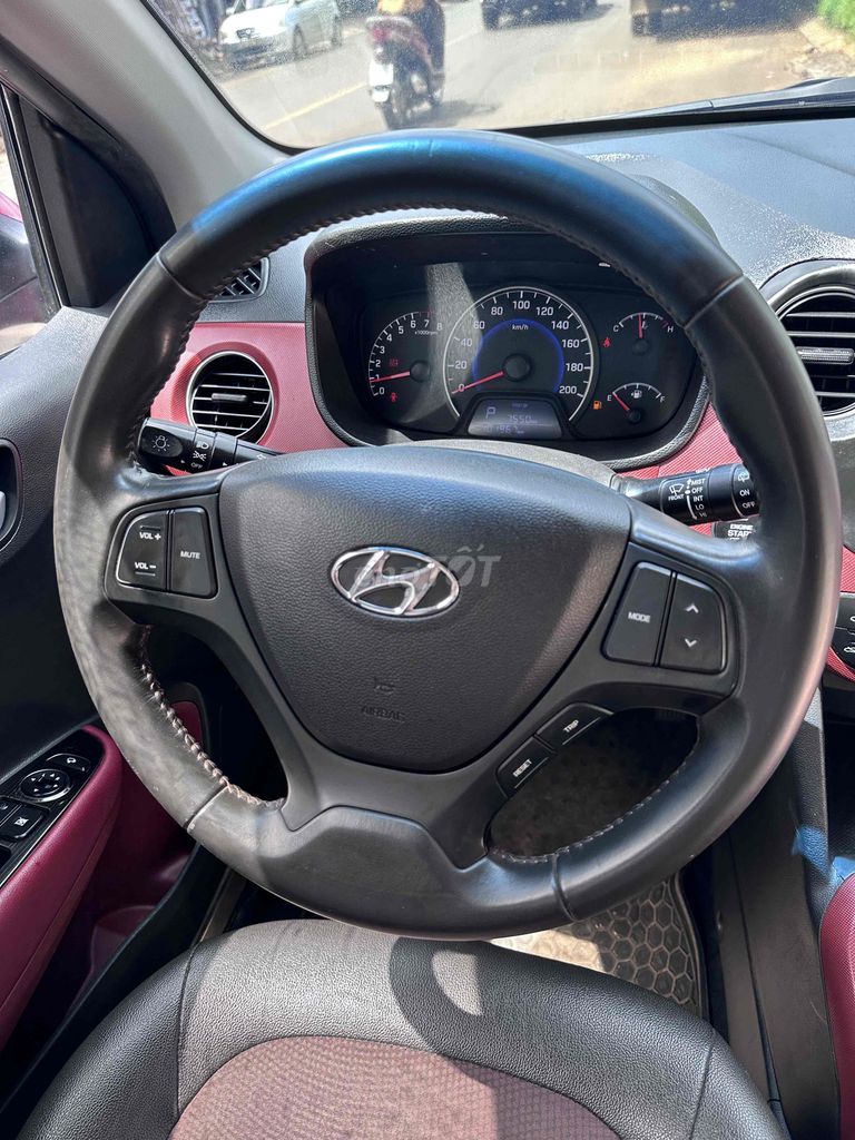 Hyundai Grand i10 2016 1.2 AT. Mua bán Ô tô tại Thành phố Buôn Ma Thuột Đắk Lắk được đăng bởi Minh hình 8