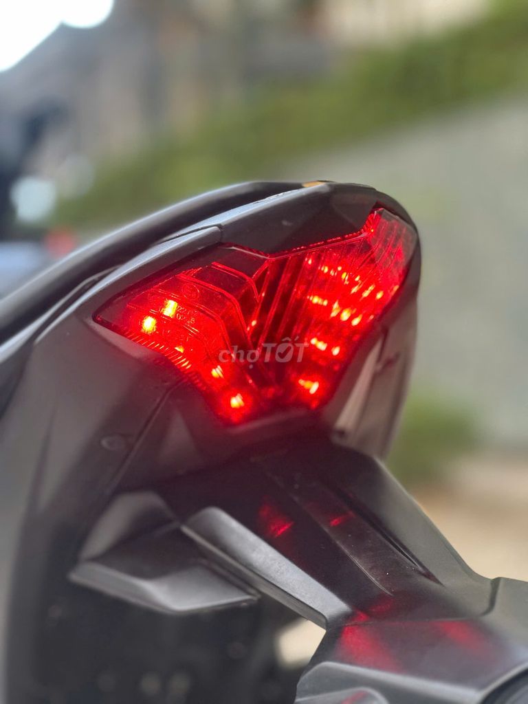 Yamaha R3 2023 cực đẹp có trả góp trao đổi ✅. Mua bán Xe máy tại Quận Thanh Xuân Hà Nội được đăng bởi Phú Lý hình 7