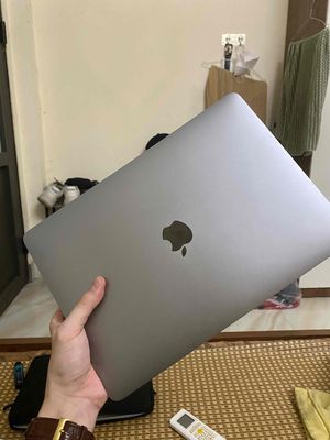 MacBook Pro 2017 Phím Nhật, Ram 8GB, Ổ 128GB, Bạc
