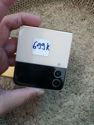 Samsung Z Flip 4 Vàng kem Màn trong ngoài đẹp