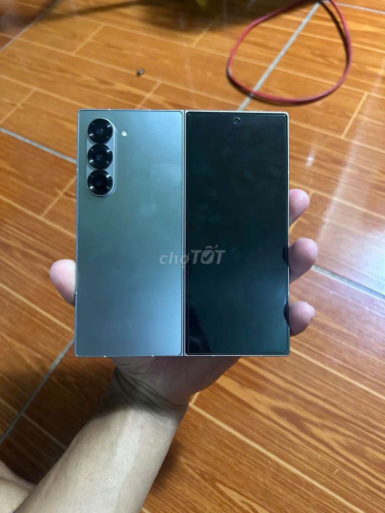 Samsung Z Fold 6 Xám 256GB 2 SIM. Mua bán Điện thoại tại Huyện Yên Phong Bắc Ninh được đăng bởi Đặng Anh Khang hình 1
