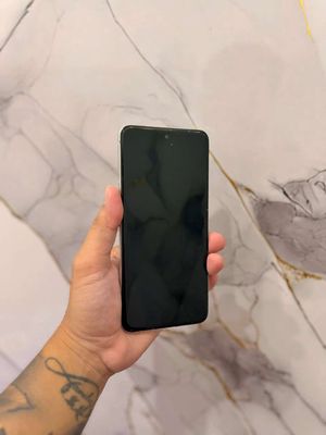 Vivo X200 Gia Lưu