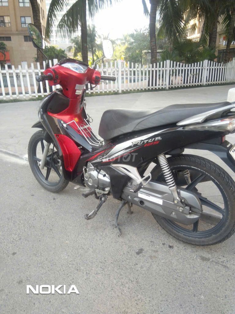 Cần bán Xe số Honda Future Fi 2016 Đen Đỏ CG HN. Mua bán Xe máy tại Quận Cầu Giấy Hà Nội được đăng bởi Viet A hình 3