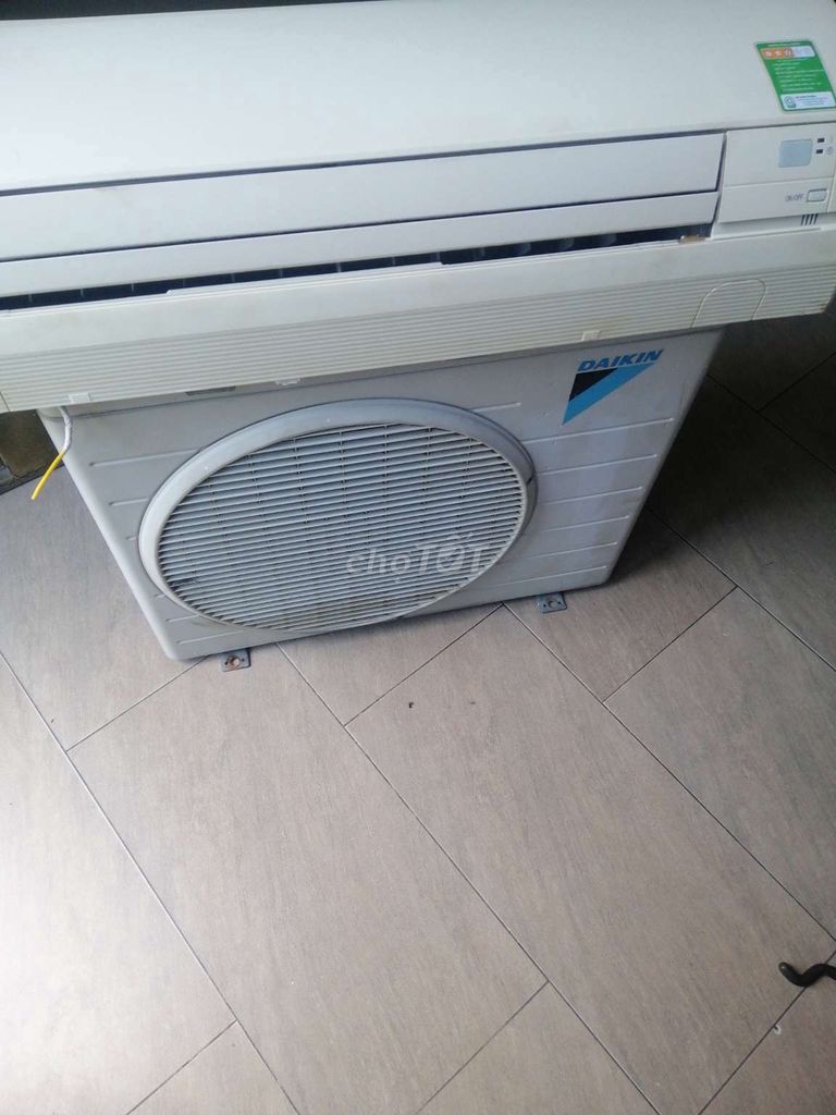 Bán máy lạnh Daikin thanh lý tại nhà ạ