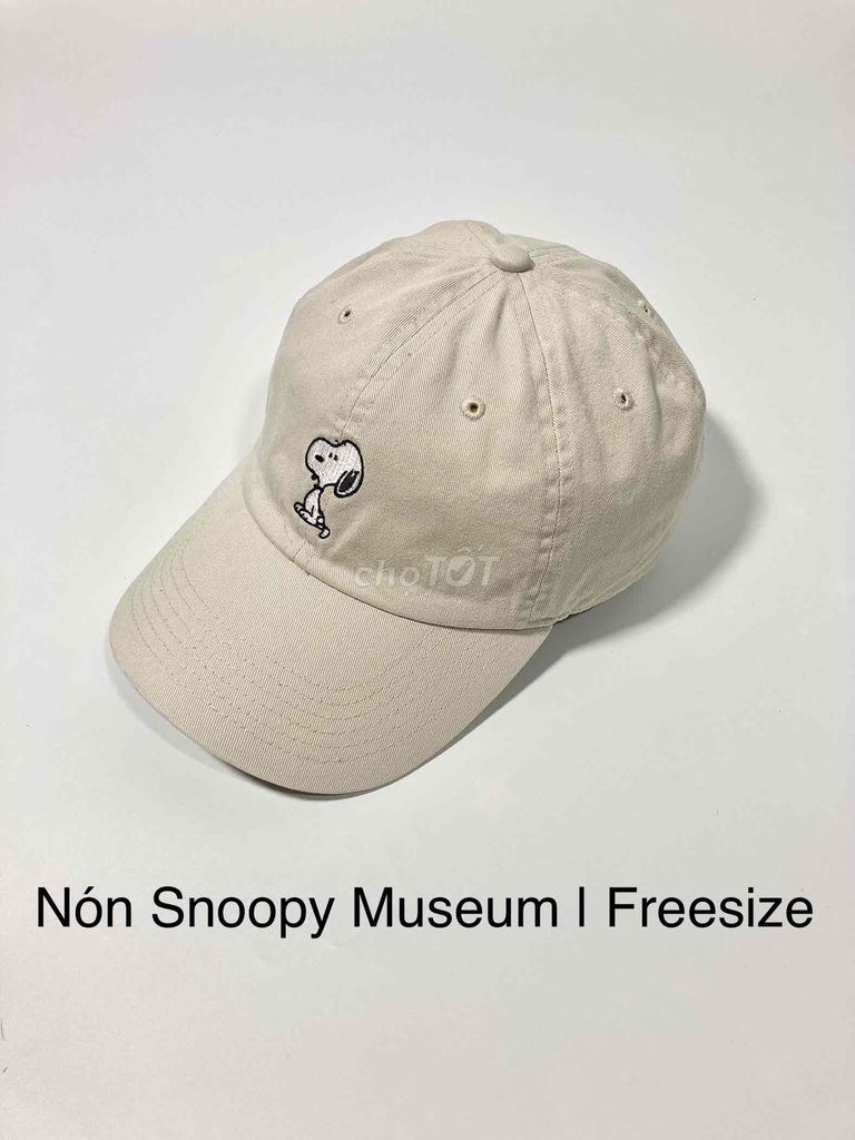 Nón Snoopy Museum Freesize. Mua bán Phụ kiện thời trang khác tại Quận Thanh Khê Đà Nẵng được đăng bởi Glee 2Hand  hình 1