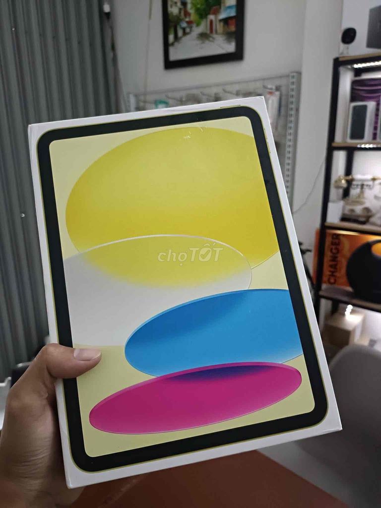 iPad Gen 11 A16 128GB WiFi Vàng Mới new seal. Mua bán Máy tính bảng tại Quận Thanh Khê Đà Nẵng được đăng bởi TT PHONE hình 1