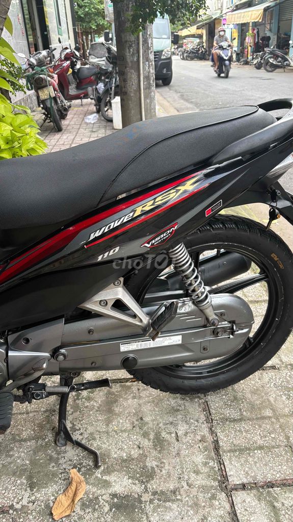 Honda Wave RSX 110 Đỏ đen. Mua bán Xe máy tại Quận Tân Phú Tp Hồ Chí Minh được đăng bởi BINH MOTO hình 4