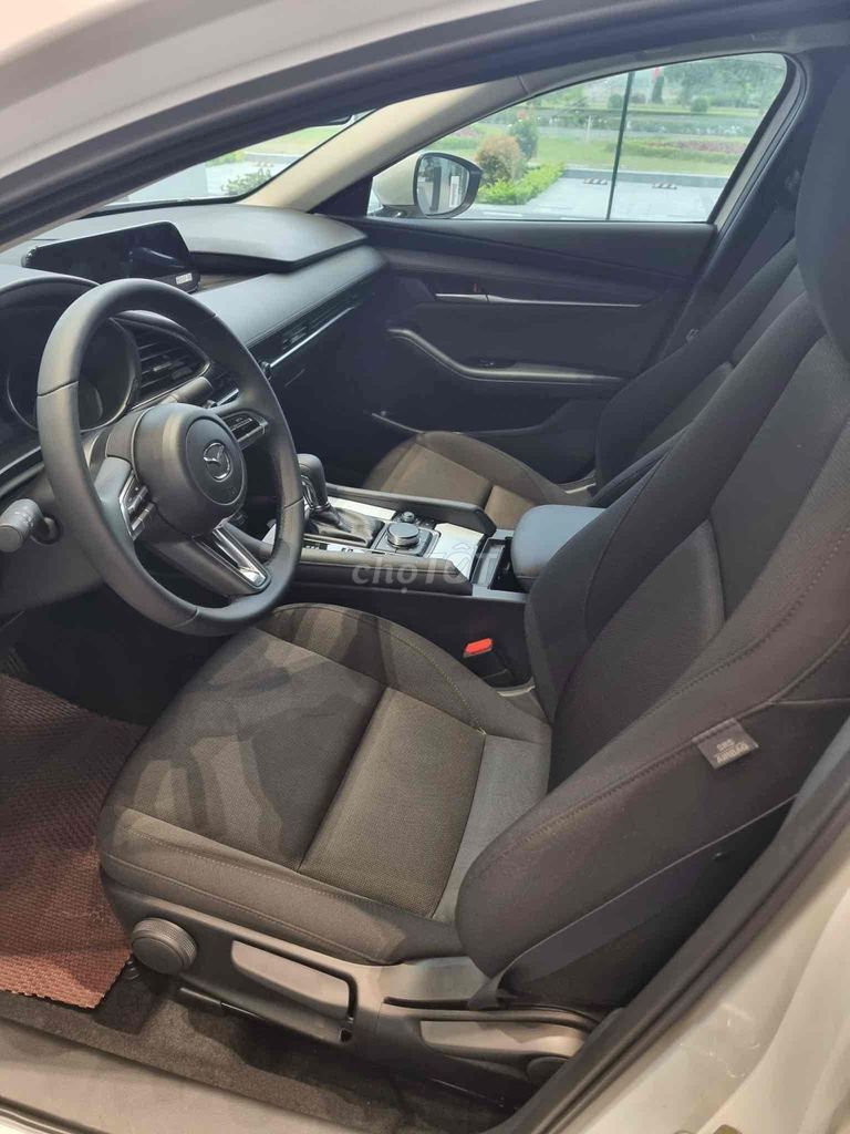 Mazda 3 2022 1.5L Deluxe - 39000 km. Mua bán Ô tô tại Thành phố Bến Tre Bến Tre được đăng bởi Mazda BếnTre MrTín 0915 738 778 hình 5