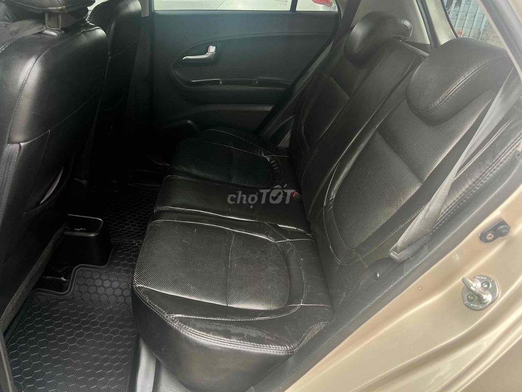 Kia Picanto 2013 Tự động rất đẹp full đồ chơi. Mua bán Ô tô tại Thành phố Dĩ An Bình Dương được đăng bởi Hiếu Auto Nghĩa Phát hình 19