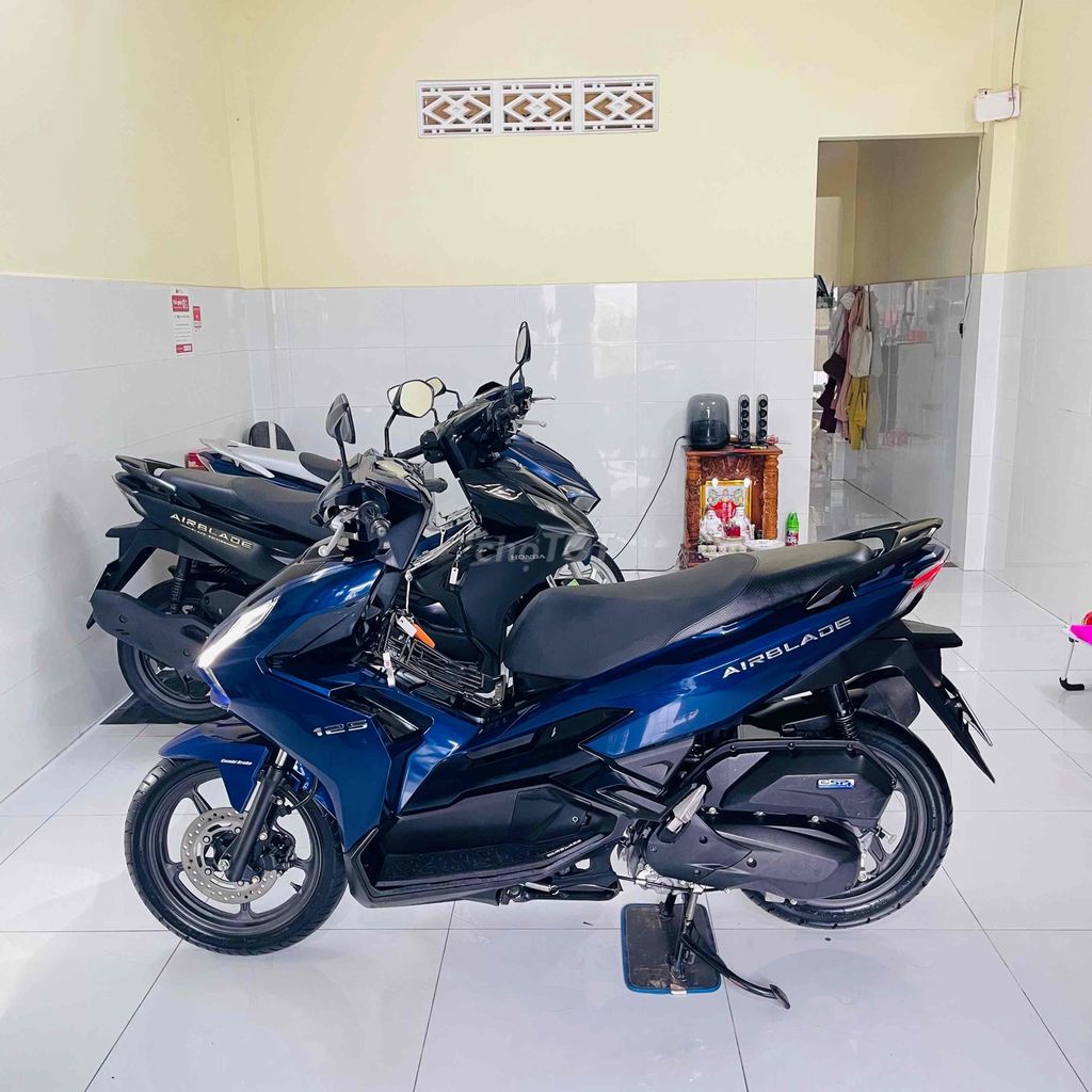 AB 125/4val ĐKLĐ 6/2024 mẫu 2025, 7k km, chính chu. Mua bán Xe máy tại Quận 12 Tp Hồ Chí Minh được đăng bởi luân hình 10