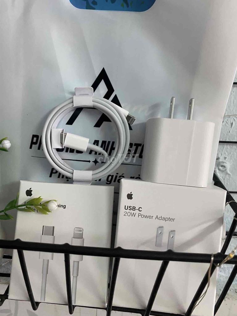 Sạc Nhanh IPhone Apple C-Lightning 20W Chuẩn Xịn. Mua bán Phụ kiện (Màn hình, Chuột...) tại Quận Liên Chiểu Đà Nẵng được đăng bởi Phương Anh Store hình 1