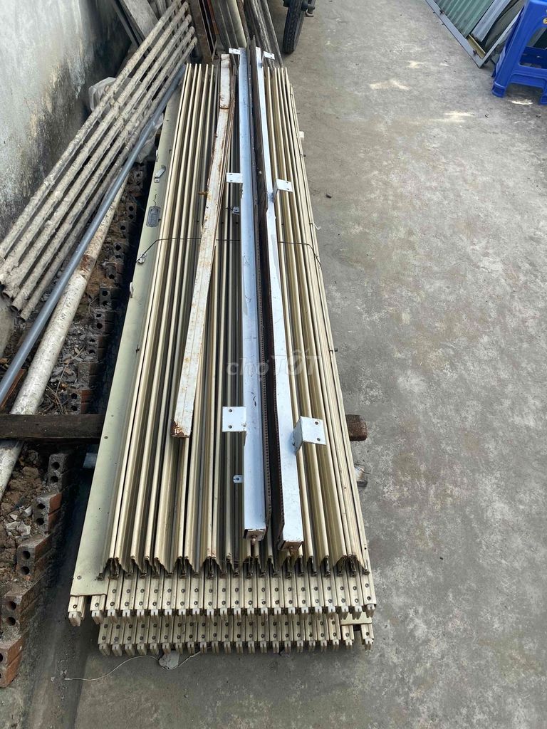 Cửa sắt Đài Loan đã qua sử dụng. Mua bán Nội thất, đồ gia dụng khác tại Thành phố Sóc Trăng Sóc Trăng được đăng bởi Mr Steven hình 1