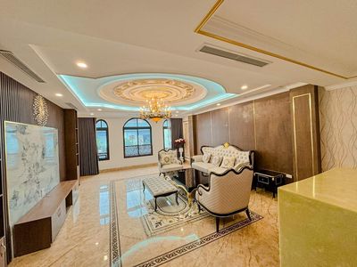 Siêu phẩm phố Vip Hào Nam, 3 oto tránh, KD cực đỉnh, 2 thoáng, 76m*8T