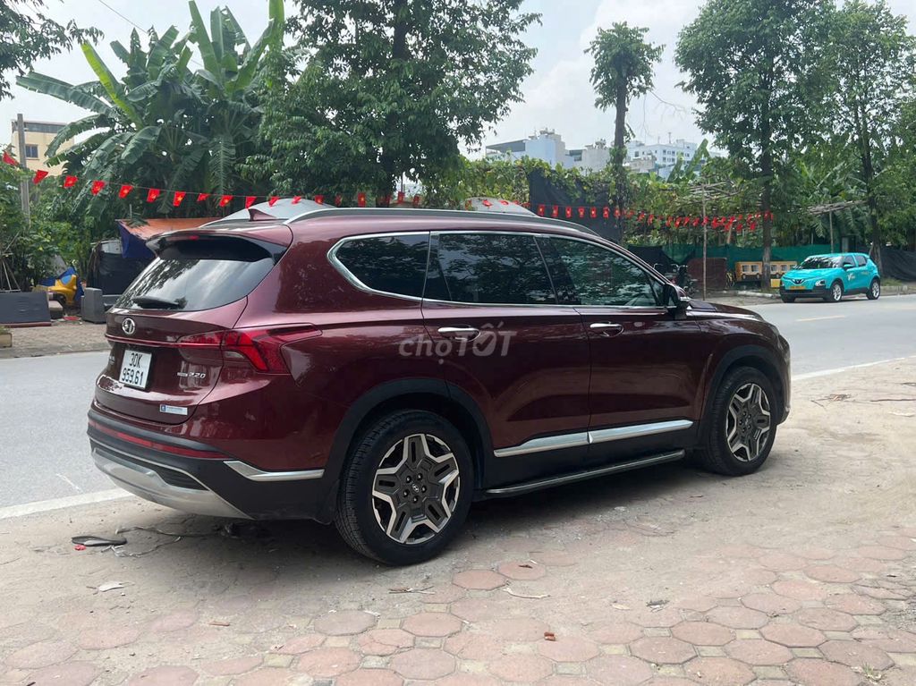 Hyundai Santa Fe 2021 2.2 Dầu đặc biệt - 33500 km. Mua bán Ô tô tại Quận Hà Đông Hà Nội được đăng bởi daoviet hình 8