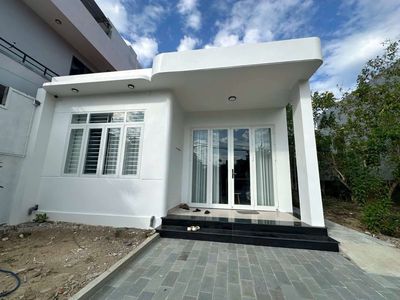 Rent · 2 bd · 700 м² · Quận Ngũ Hành Sơn, ул. Đường Đoàn Khuê