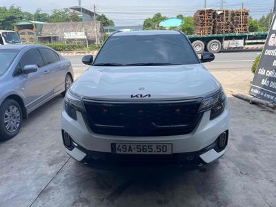 Kia Seltos 2023 Trắng