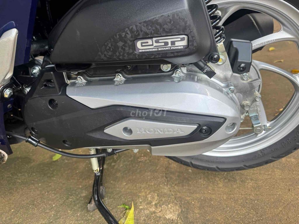 vison 2025 1.700 km mới 99% , giao cccd chủ. Mua bán Xe máy tại Huyện Cẩm Mỹ Đồng Nai được đăng bởi Đặng Quốc Hoàng hình 7