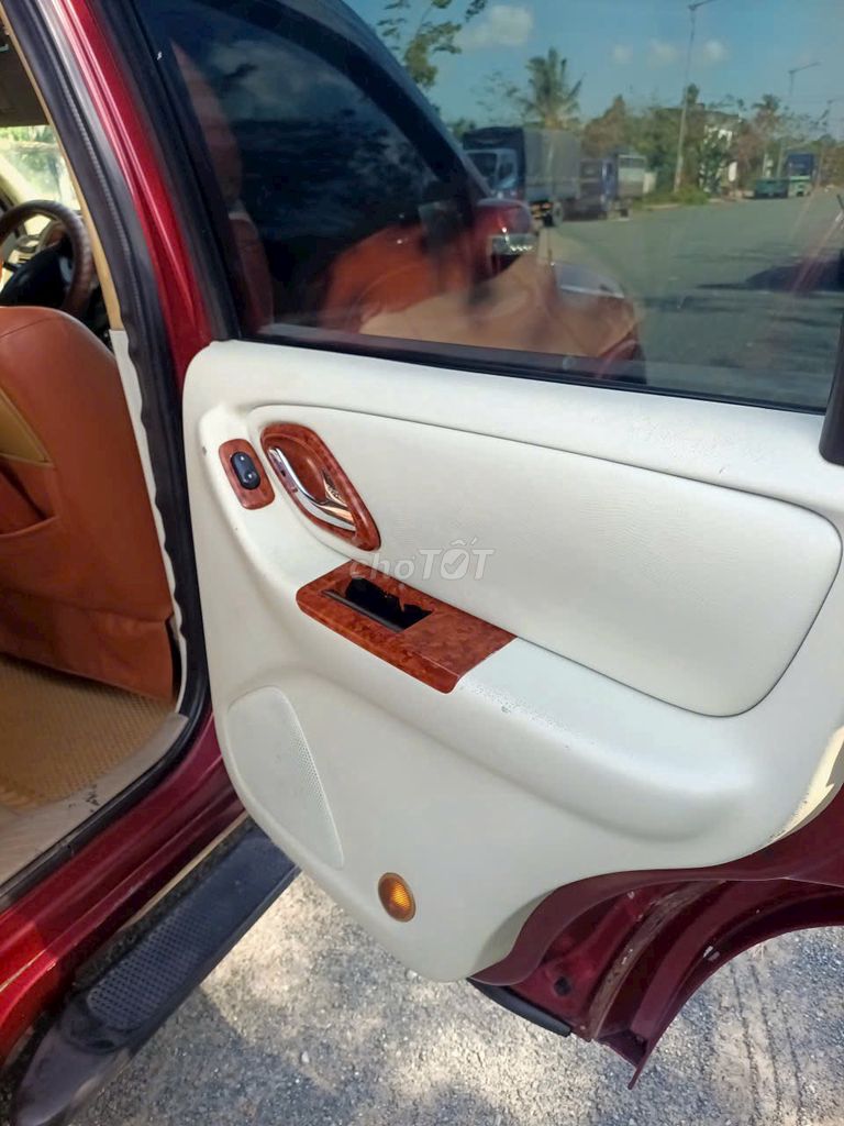 Ford Escape 2.3 2004 Đỏ. Mua bán Ô tô tại Quận Ninh Kiều Cần Thơ được đăng bởi Trần Tân hình 7