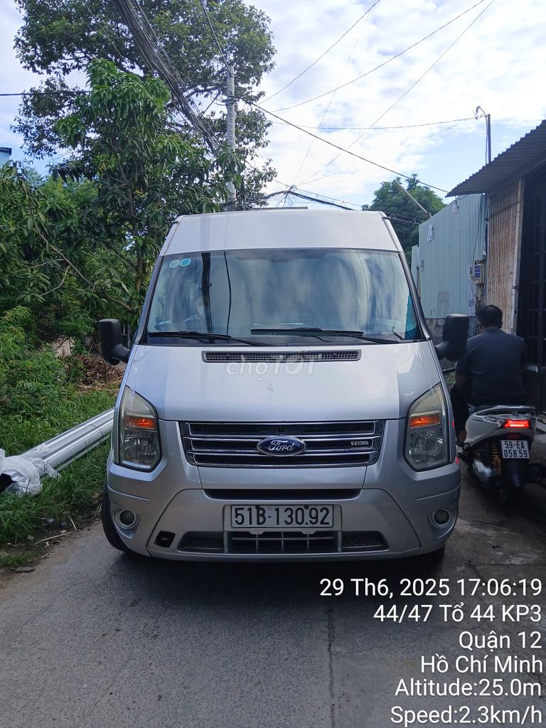 Ford Transit 2014 Luxury Bạc. Mua bán Phương tiện khác tại Quận 12 Tp Hồ Chí Minh được đăng bởi nguyễn xuân chính hình 3