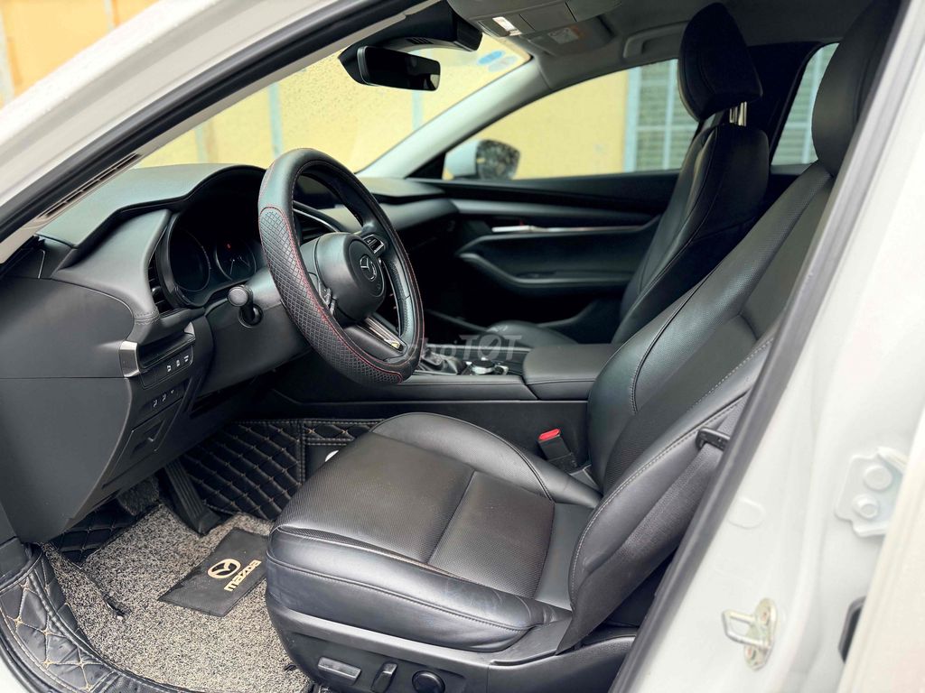 Mazda 3 2023 1.5L Luxury - 39000 km. Mua bán Ô tô tại Quận Cẩm Lệ Đà Nẵng được đăng bởi Phước Auto hình 7