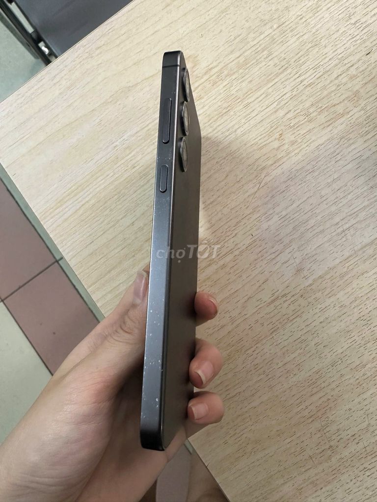 Samsung S24 Plus Đen Đã sử dụng. Mua bán Điện thoại tại Quận Thanh Khê Đà Nẵng được đăng bởi Hien nguyen hình 1