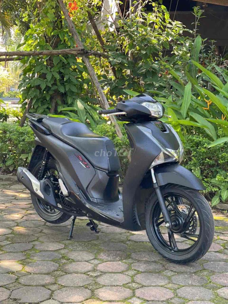SH 150i Nguyên Bản 2019 Chất_Bảo Hành 3 Năm. Mua bán Xe máy tại Huyện Gia Lâm Hà Nội được đăng bởi Xe Máy Phúc Hưng hình 5