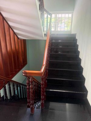 Cho thuê nhà phố phạm hữu lầu tái định cư .