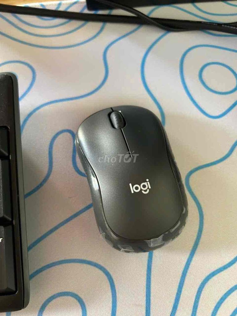 Chuột Logitech M240 For Business. Mua bán Phụ kiện (Màn hình, Chuột...) tại Thị xã Sông Cầu Phú Yên được đăng bởi Huỳnh Ly hình 1