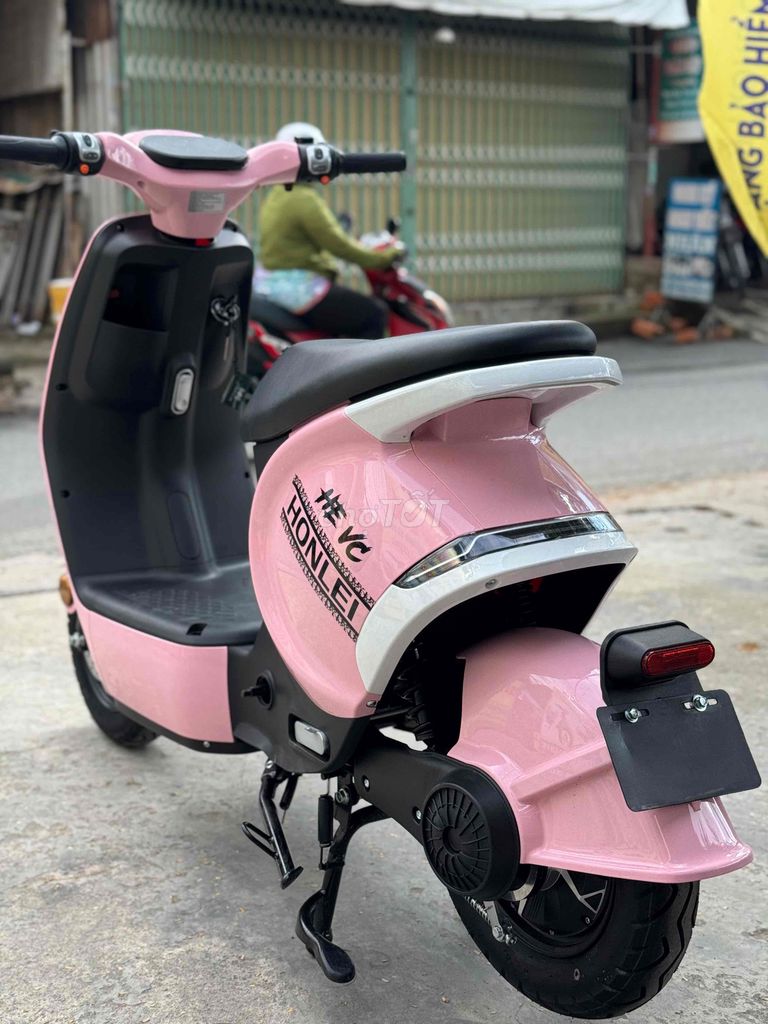 Xe điện VC 2025 mẫu mới mạnh mẽ đi lâu cốp để đồ. Mua bán Xe điện tại Quận Bình Tân Tp Hồ Chí Minh được đăng bởi Hữu Trung hình 4