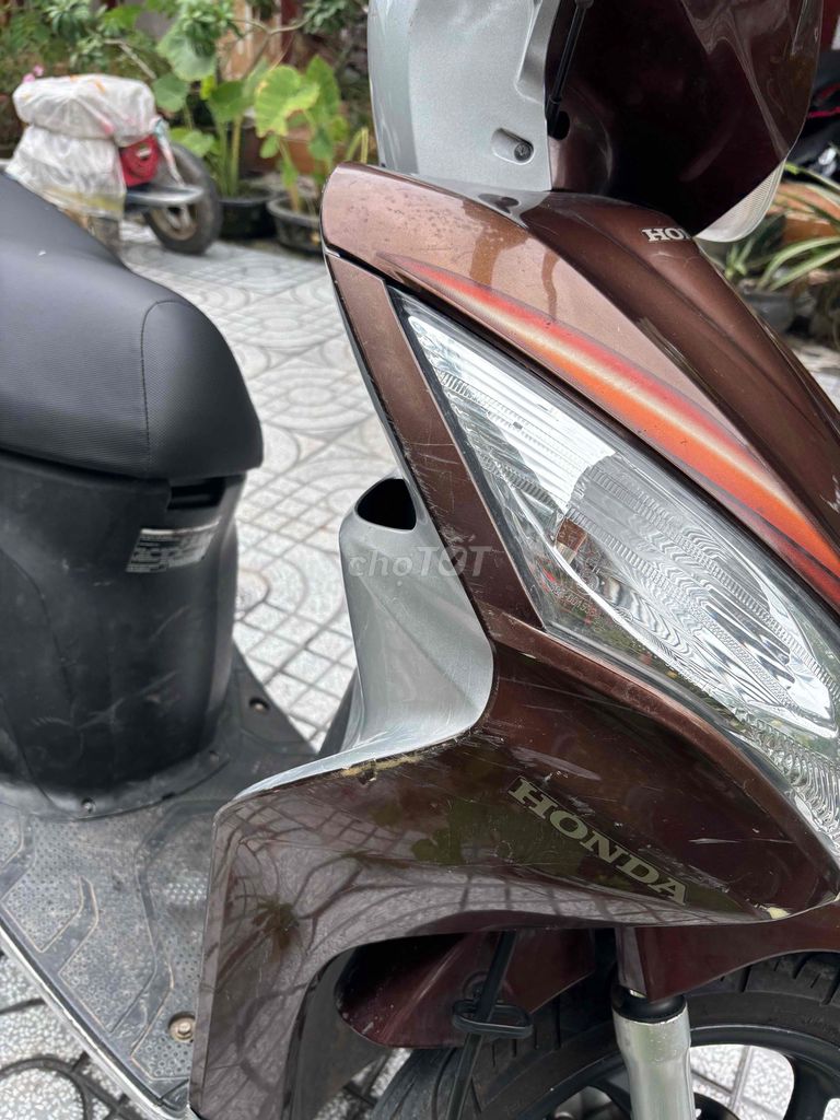 vision 2012 , chính chủ sang tên. Mua bán Xe máy tại Thành phố Tân An Long An được đăng bởi Bo hình 6