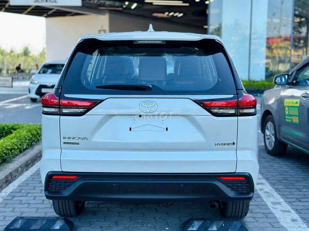 ✅ Toyota Innova Cross HEV✅-✅giảm tiền mặt ✅. Mua bán Ô tô tại Quận 6 Tp Hồ Chí Minh được đăng bởi Tuấn TOYOTA HÙNG VƯƠNG hình 4