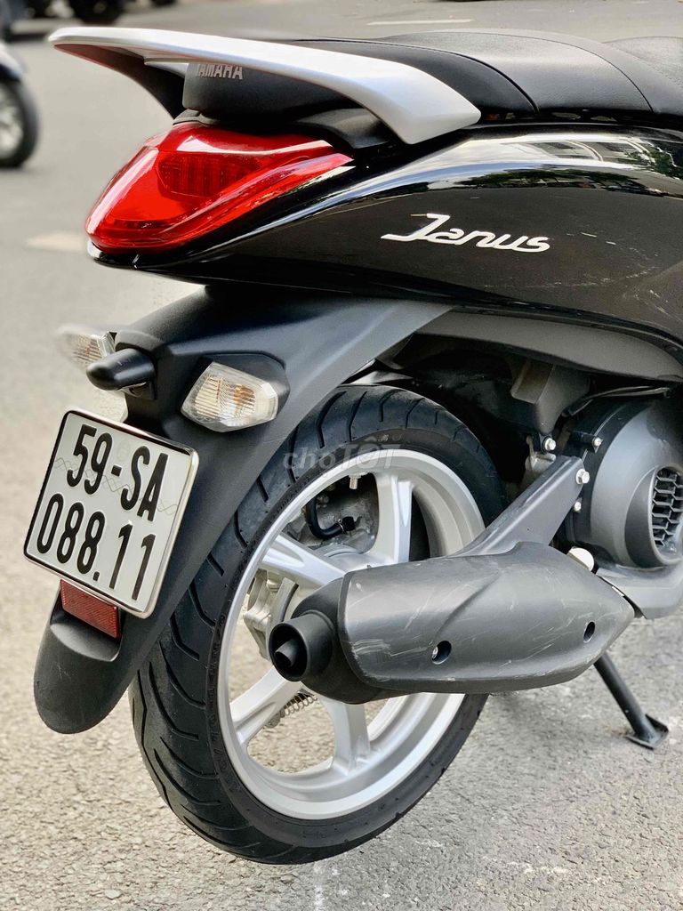 Yamaha Janus 2023 chính chủ form mới đẹp xuất sắc. Mua bán Xe máy tại Thành phố Thủ Đức Tp Hồ Chí Minh được đăng bởi iMotorbike Khương Phan hình 10