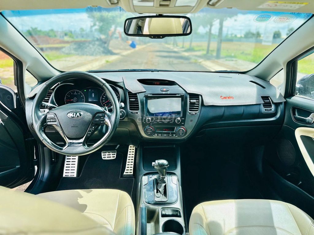 KIA Cerato 2018 Xăng 1.6L Đen. Mua bán Ô tô tại Thành phố Pleiku Gia Lai được đăng bởi Kết Nguyễn hình 7