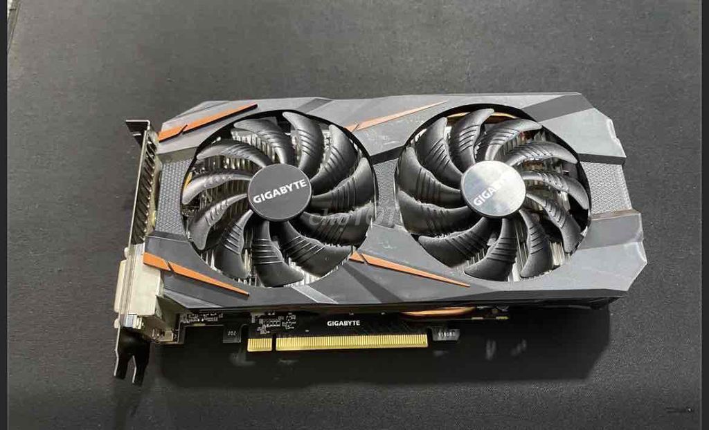 Vga Gigabyte GTX 1060 6GB đang cắm máy. Mua bán Linh kiện (RAM, Card...) tại Quận Bình Tân Tp Hồ Chí Minh được đăng bởi ngô hùng hình 1