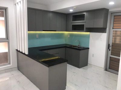 Cần cho thuê căn hộ chung cư Cosmo City, 2PN, nhà đẹp, ở ngay