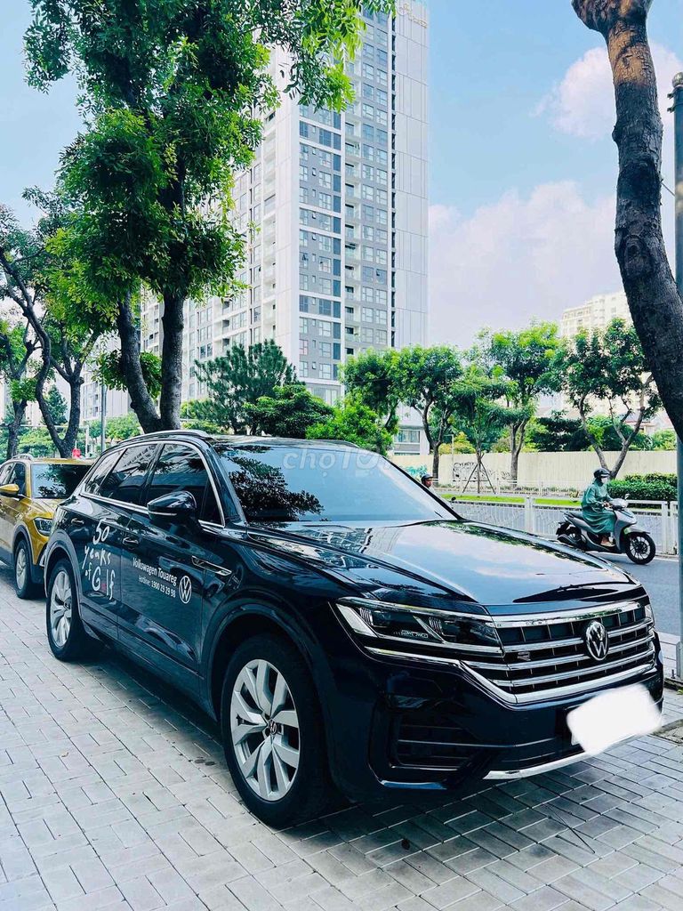 Volkswagen Touareg Luxury full 2023 , hoá đơn full. Mua bán Ô tô tại Quận 7 Tp Hồ Chí Minh được đăng bởi Phong GT Car hình 1