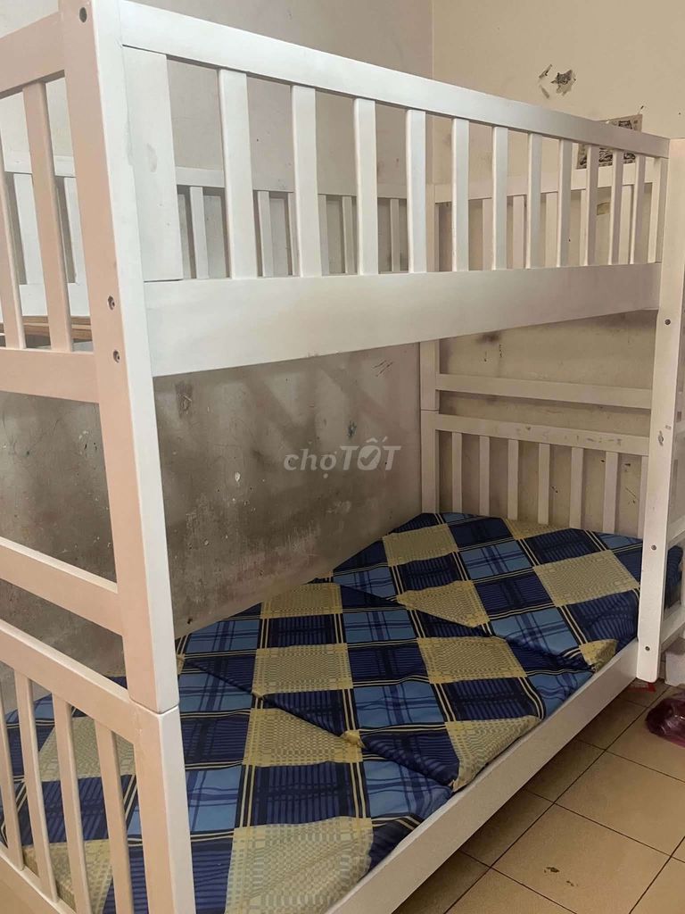 Giường tầng gỗ trắng hiện đại. Mua bán Giường, chăn ga gối nệm tại Quận 12 Tp Hồ Chí Minh được đăng bởi minh tri vu hình 1