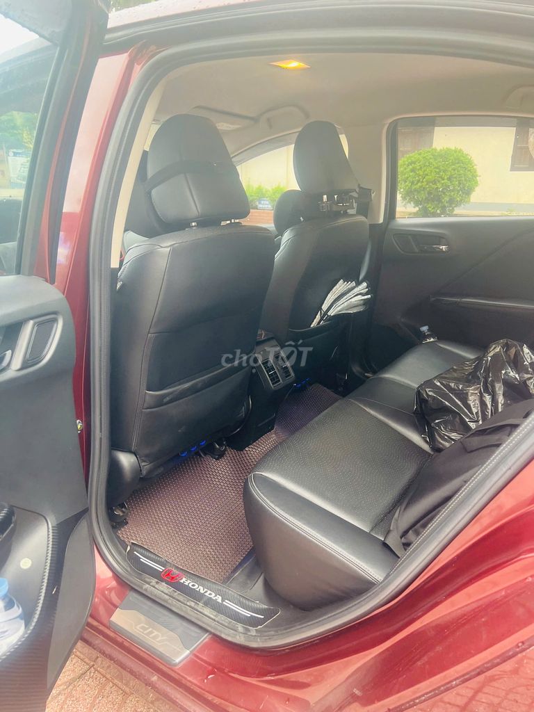 Honda City 2018 1.5 TOP - 70000 km. Mua bán Ô tô tại Thành phố Vinh Nghệ An được đăng bởi Quốc hình 2