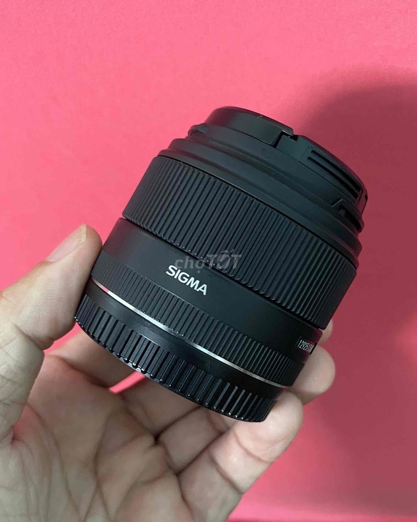 🔴Sigma 19 f/2.8 for Sony ĐẸP LẮM