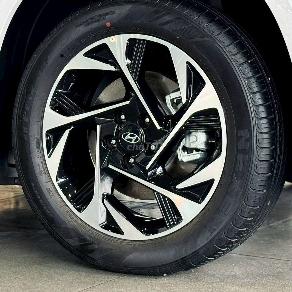 Xả kho CUSTIN 2.0 TURBO. Mua bán Ô tô tại Quận 12 Tp Hồ Chí Minh được đăng bởi thành trí hình 5