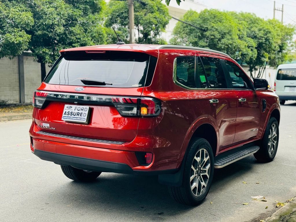 Ford Everest Titanium 1 Cầu 2022 - Chính Hãng. Mua bán Ô tô tại Quận Tân Phú Tp Hồ Chí Minh được đăng bởi Phạm Văn Thông hình 13